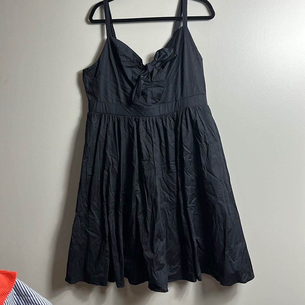 Poplin dress with front knot